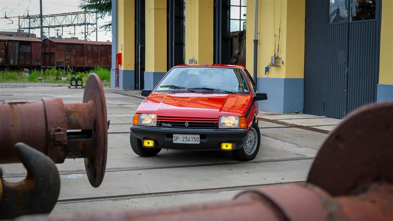 Renault-Fuego-Turbo-21-1