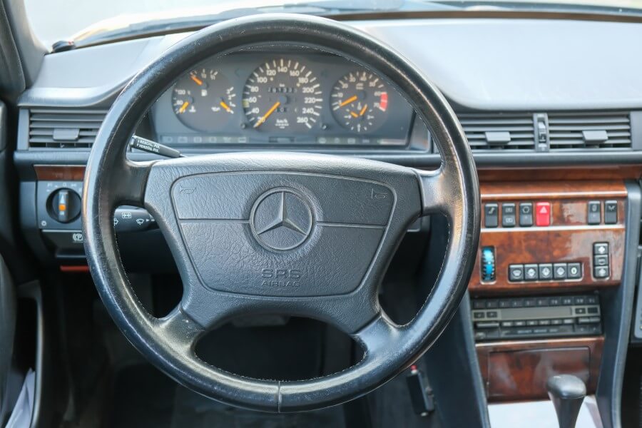 Mercedes 500 E